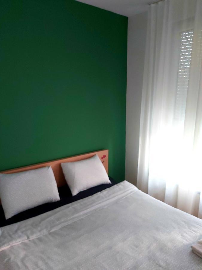 Apartman Green Relax Belville Βελιγράδι Εξωτερικό φωτογραφία